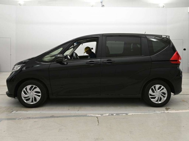 Honda FREED 2021 8624580-4