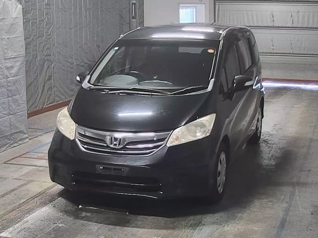 Honda FREED 2012 8624581-0