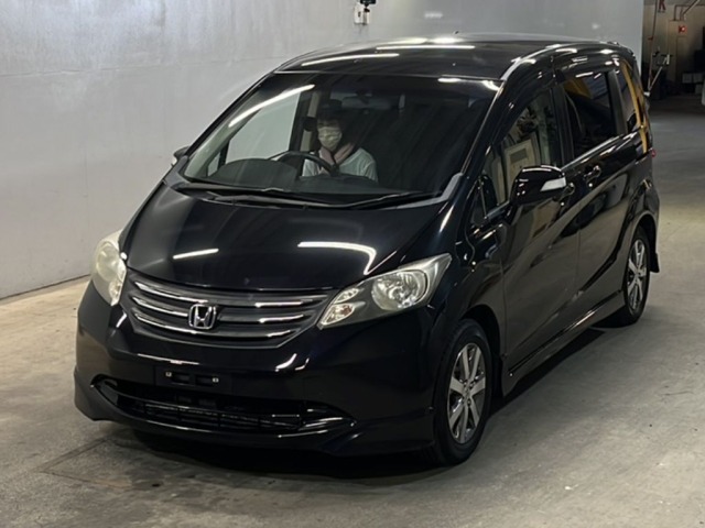Honda FREED 2009 8624592-0