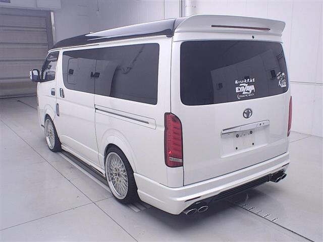 Toyota HIACE WAGON 2015 8622027-1