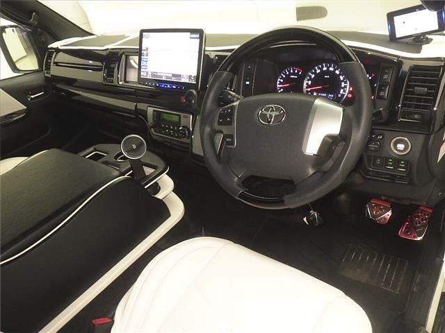 Toyota HIACE WAGON 2015 8622027-3