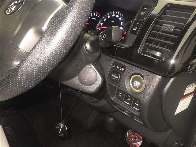 Toyota HIACE WAGON 2015 8622027-9