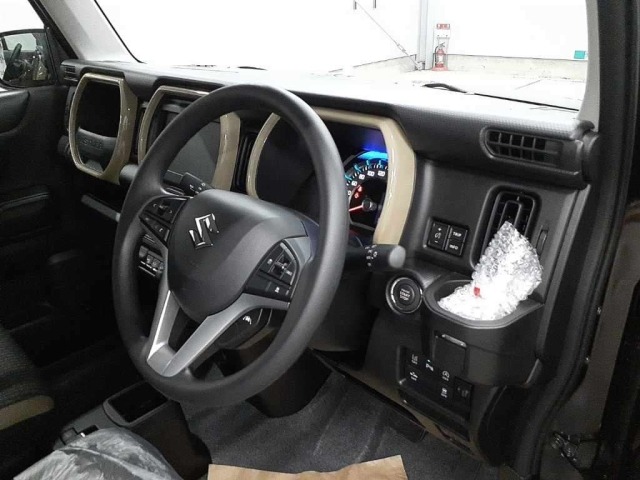 Suzuki HUSTLER 2026 8624741-7
