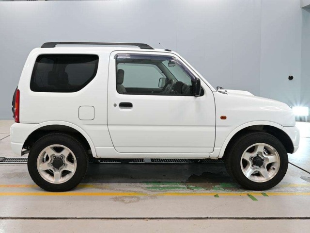 Suzuki JIMNY 1999 8624694-3