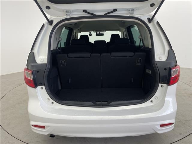 Nissan LAFESTA 2011 8623525-21