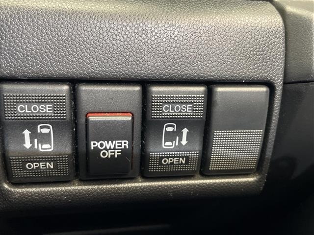 Nissan LAFESTA 2011 8623526-21