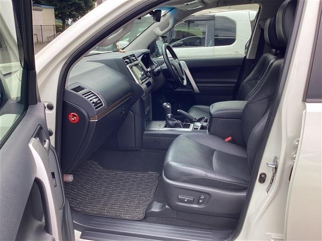 Toyota LAND CRUISER PRADO 2018 8622631-1