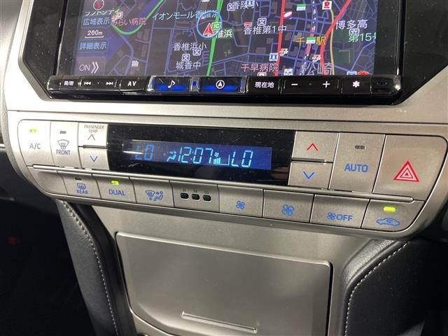 Toyota LAND CRUISER PRADO 2023 8622639-12