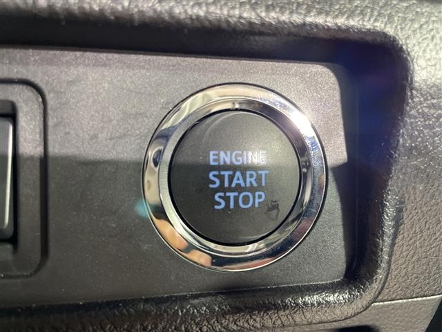 Toyota LAND CRUISER PRADO 2023 8622639-13