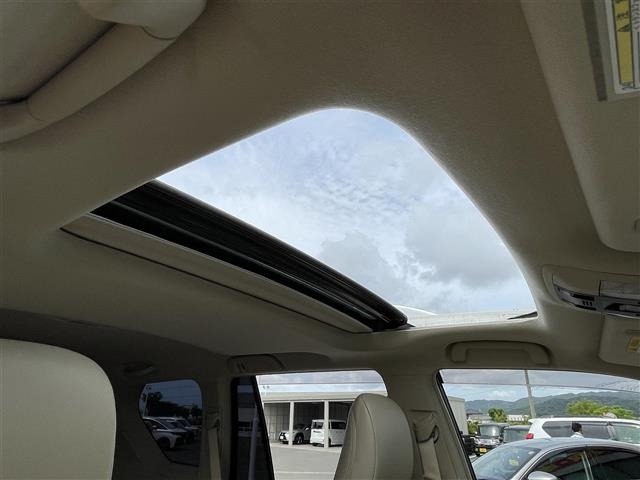 Toyota LAND CRUISER PRADO 2023 8622642-19