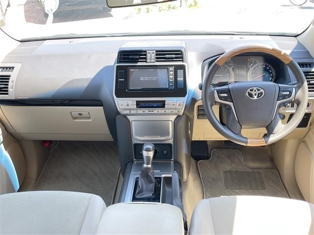 Toyota LAND CRUISER PRADO 2022 8622646-15