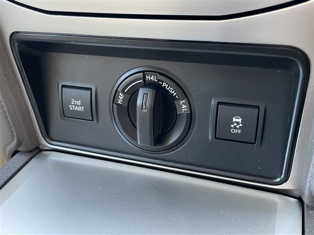 Toyota LAND CRUISER PRADO 2022 8622646-22
