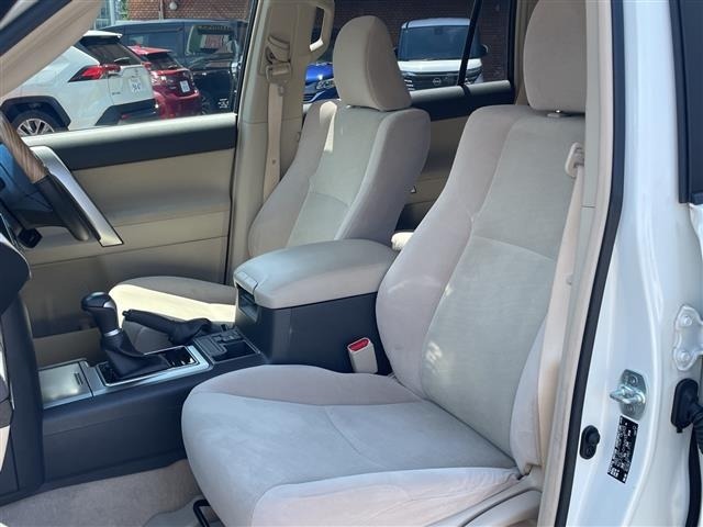 Toyota LAND CRUISER PRADO 2022 8622646-4