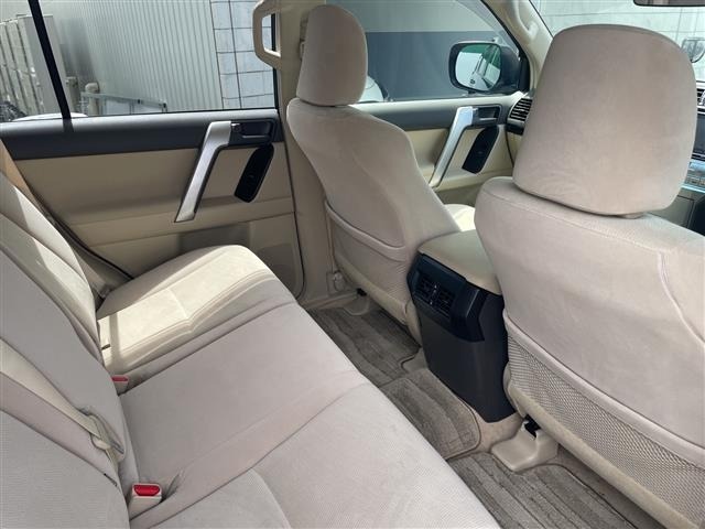 Toyota LAND CRUISER PRADO 2017 8622648-13
