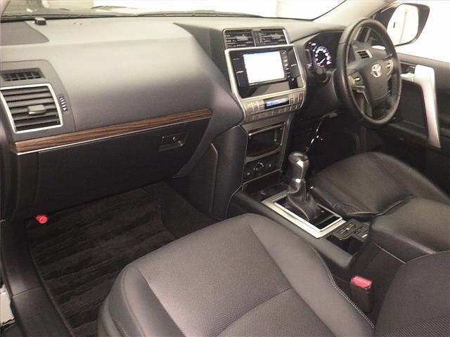 Toyota LAND CRUISER PRADO 2021 8622653-4
