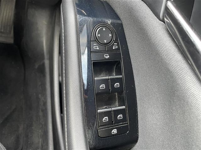 Mazda MAZDA3 2020 8622306-12