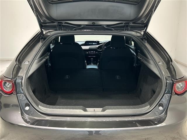 Mazda MAZDA3 2021 8622307-21