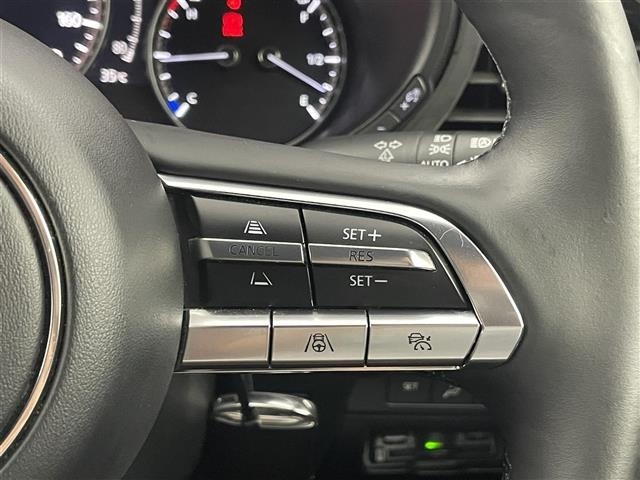 Mazda MAZDA3 2019 8622308-10