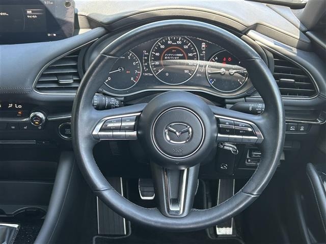 Mazda MAZDA3 2022 8622311-10