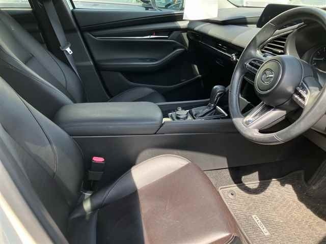 Mazda MAZDA3 2020 8622312-7