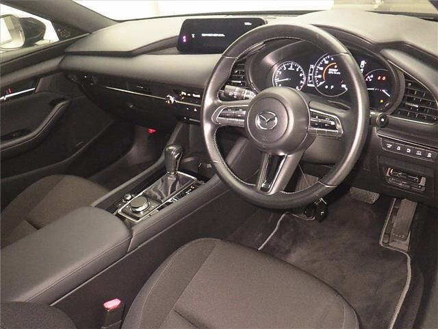 Mazda MAZDA3 2022 8622314-3