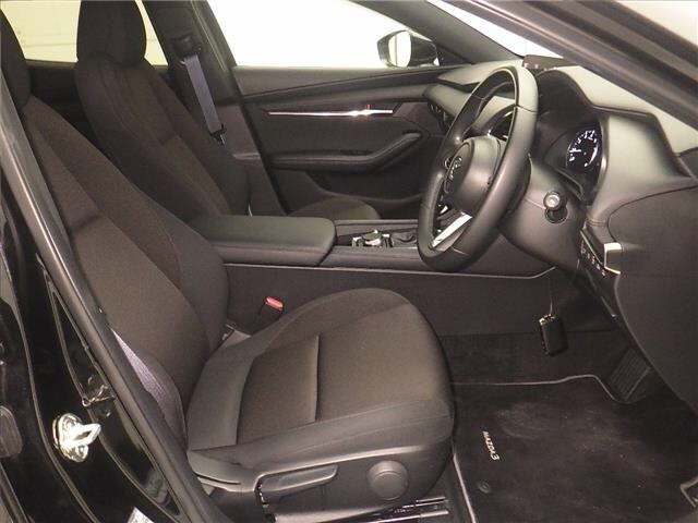 Mazda MAZDA3 2024 8622315-5