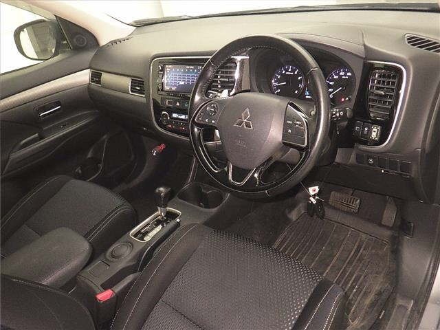 Mitsubishi OUTLANDER 2015 8624358-3
