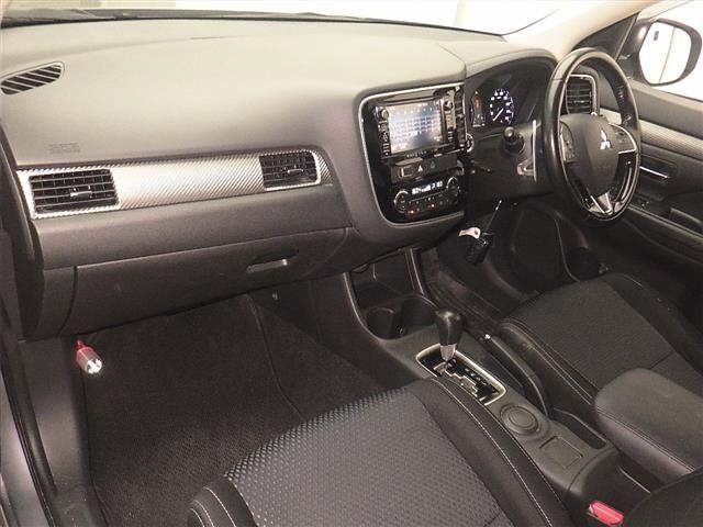 Mitsubishi OUTLANDER 2015 8624358-4