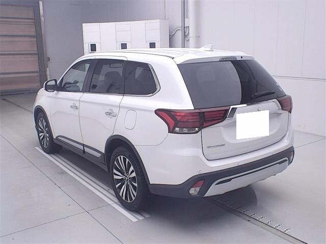 Mitsubishi OUTLANDER 2020 8624364-1