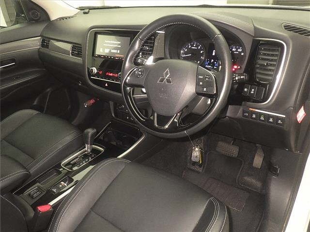 Mitsubishi OUTLANDER 2020 8624364-3