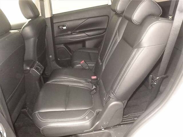 Mitsubishi OUTLANDER 2020 8624364-7