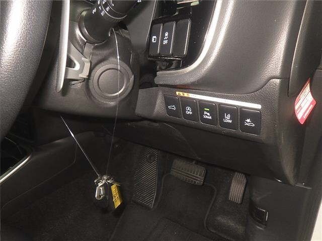 Mitsubishi OUTLANDER 2020 8624364-8