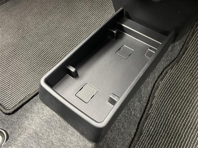 Toyota PIXIS EPOCH 2019 8622073-20