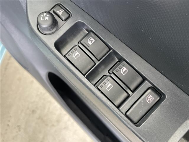 Toyota PIXIS EPOCH 2019 8622073-4