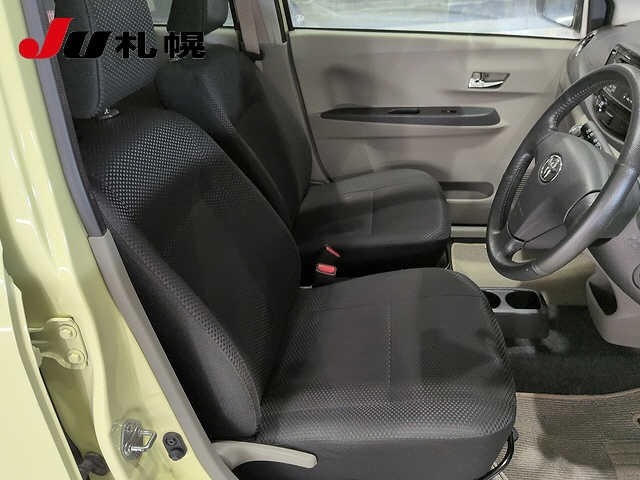 Toyota PIXIS EPOCH 2015 8622074-5