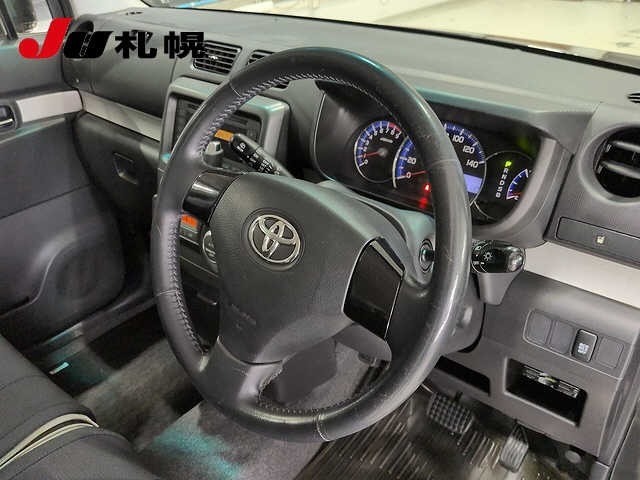 Toyota PIXIS SPACE 2012 8623215-3