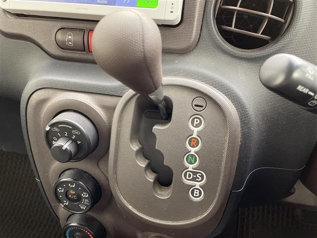 Toyota PORTE 2013 8622063-1