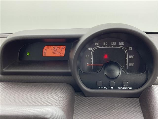Toyota PORTE 2013 8622063-16