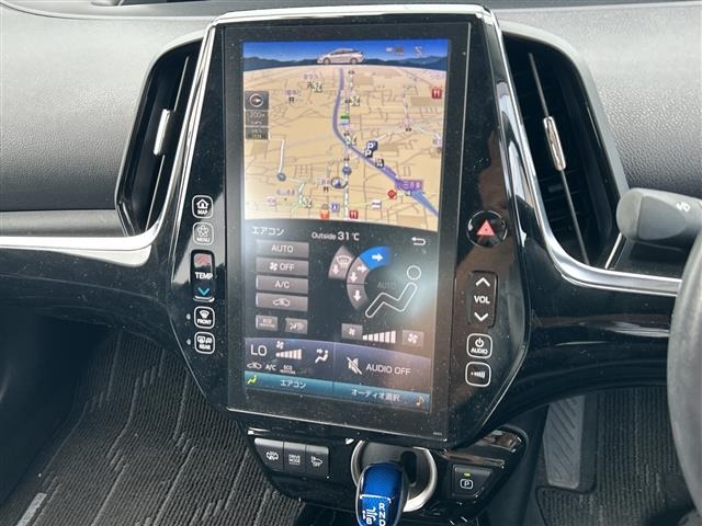 Toyota PRIUS PHV 2019 8623093-17