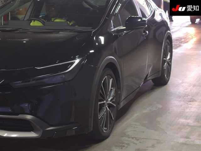 Toyota PRIUS 2023 8622602-7