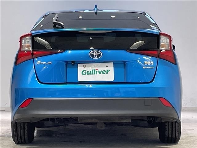 Toyota PRIUS 2019 8622858-4