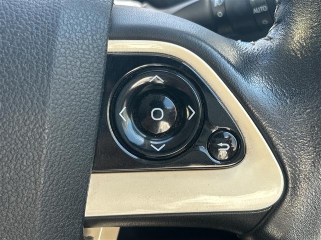 Toyota PRIUS 2016 8622866-18
