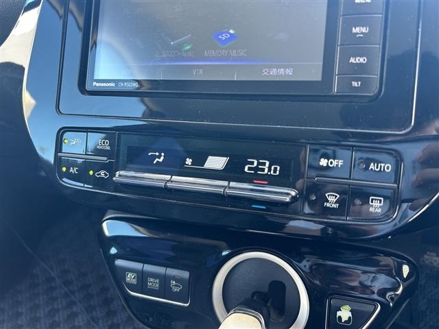 Toyota PRIUS 2016 8622866-7