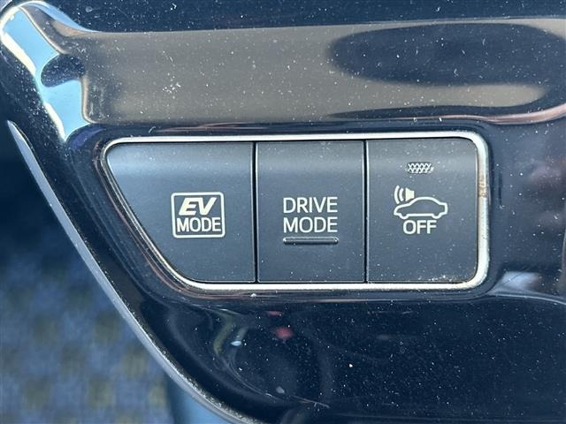 Toyota PRIUS 2016 8622866-8