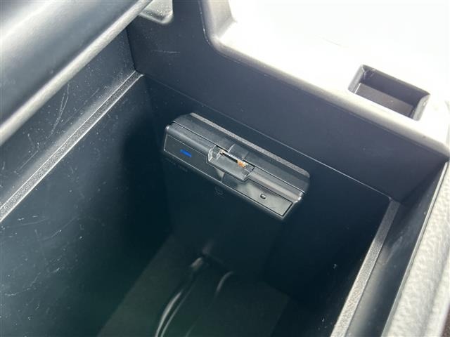 Toyota PRIUS 2016 8622869-17
