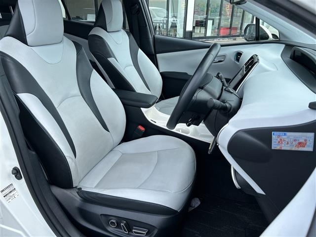 Toyota PRIUS 2016 8622869-6