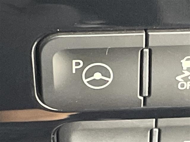 Toyota PRIUS 2018 8622877-11