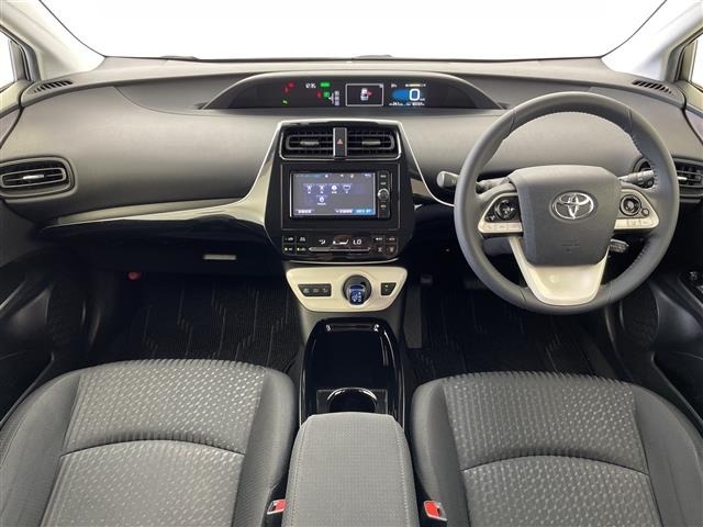 Toyota PRIUS 2018 8622877-14