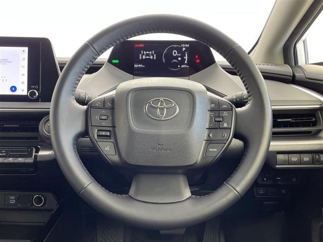 Toyota PRIUS 2025 8622878-15