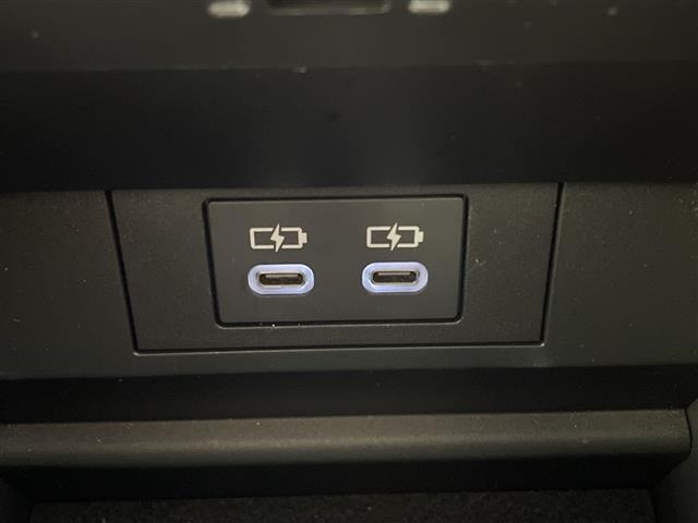 Toyota PRIUS 2025 8622878-22